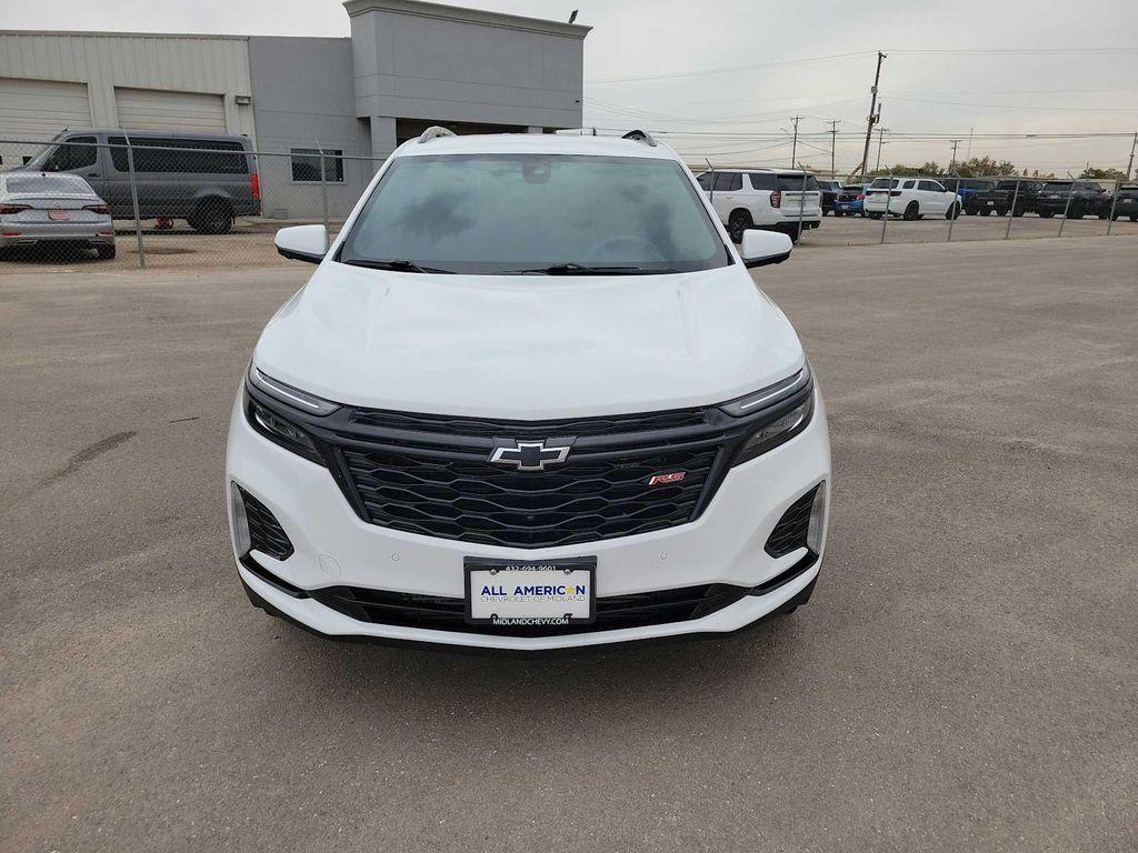 used 2024 Chevrolet Equinox car, priced at $25,000