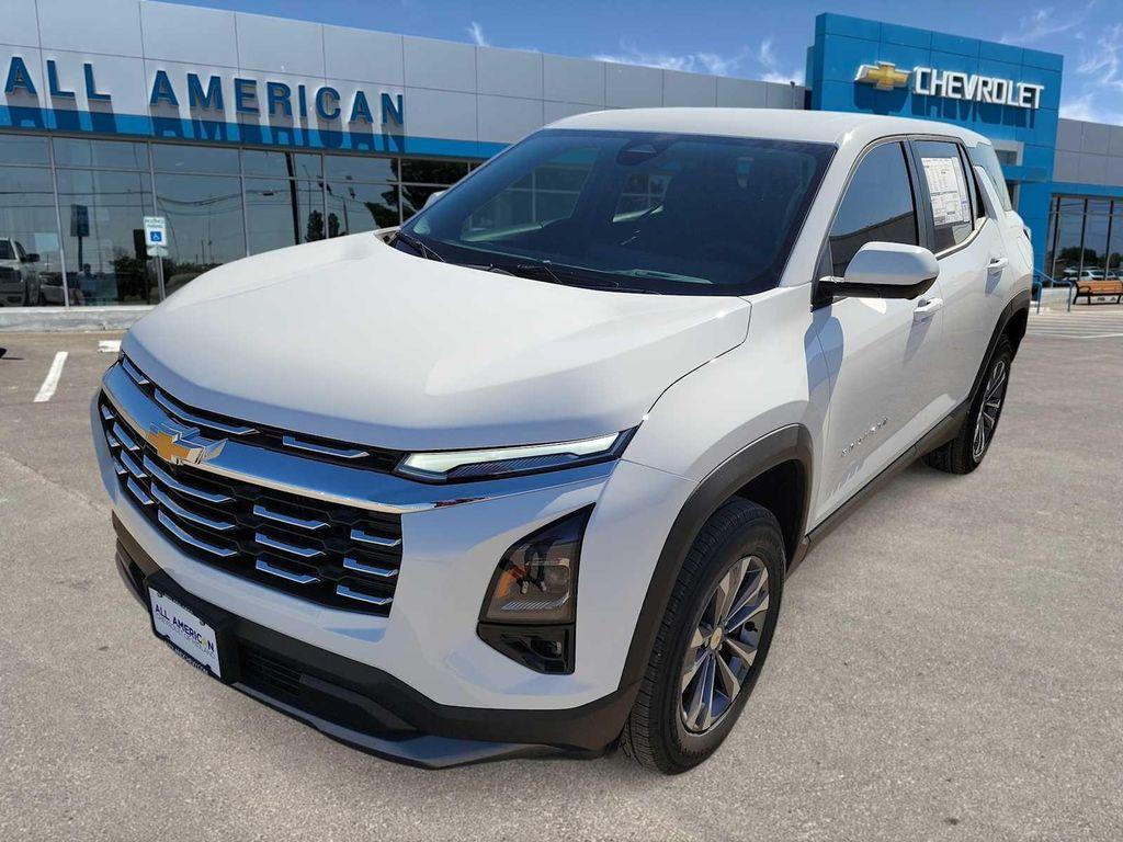 new 2026 Chevrolet Equinox car, priced at $31,765