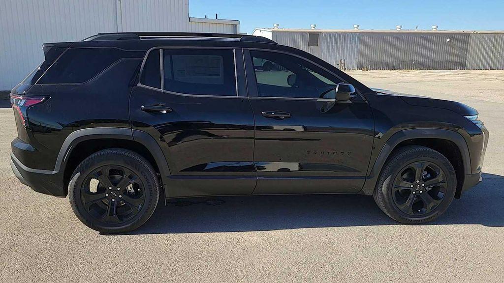 new 2026 Chevrolet Equinox car, priced at $35,085