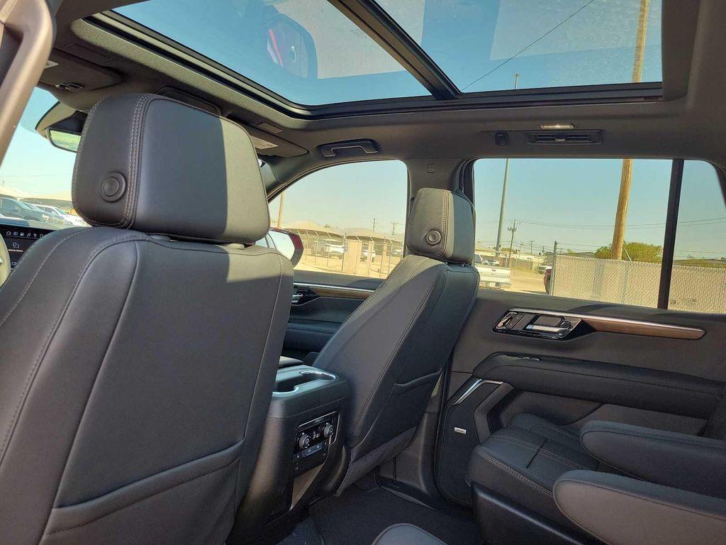 new 2025 Chevrolet Tahoe car, priced at $86,500