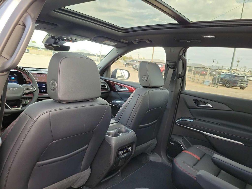 new 2026 Chevrolet Traverse car, priced at $58,795