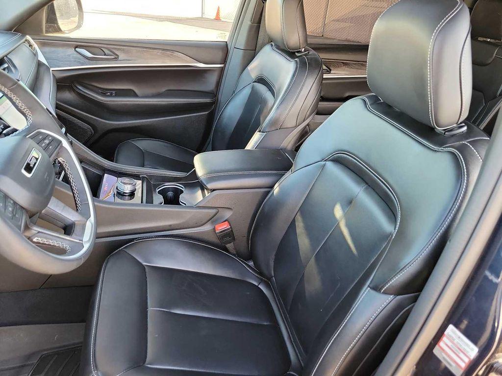 used 2024 Jeep Grand Cherokee L car, priced at $36,500