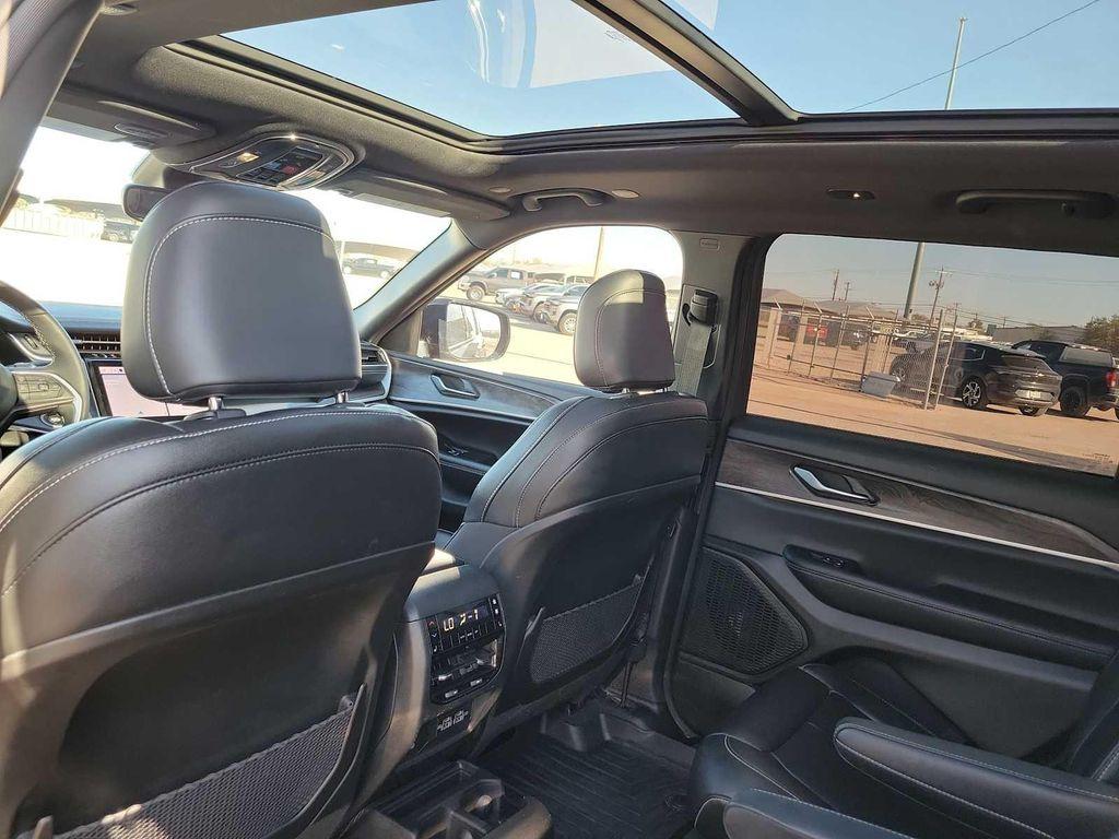 used 2024 Jeep Grand Cherokee L car, priced at $36,500