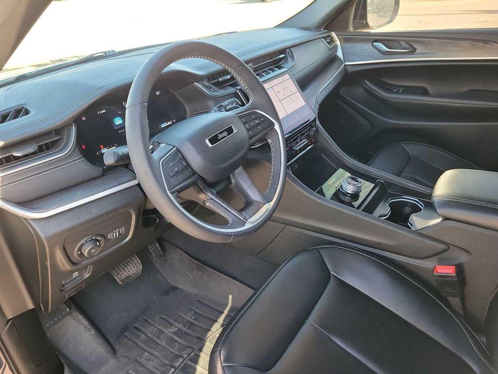 used 2024 Jeep Grand Cherokee L car, priced at $36,500