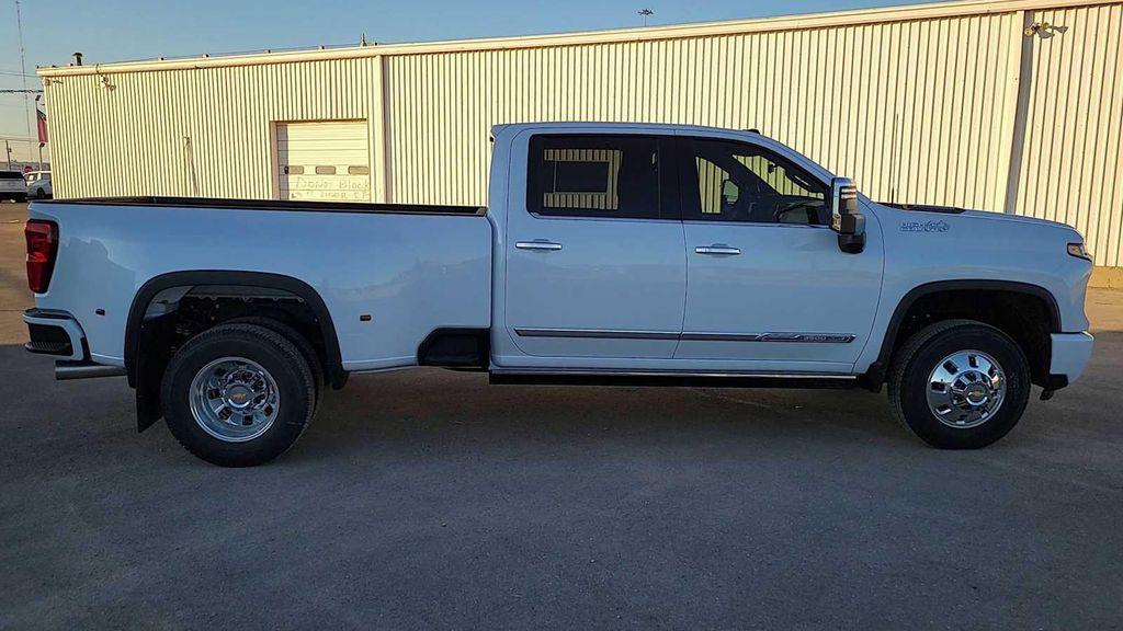new 2026 Chevrolet Silverado 3500 car, priced at $92,970