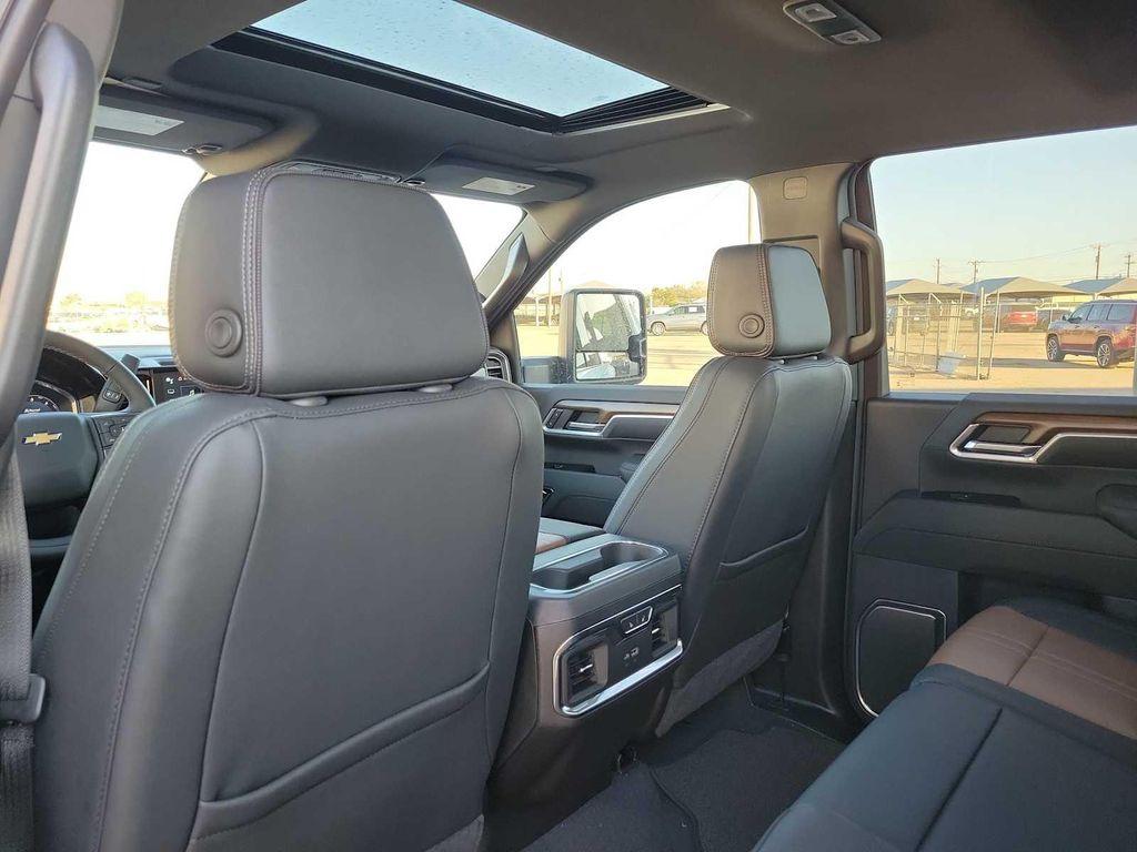 new 2026 Chevrolet Silverado 3500 car, priced at $92,970