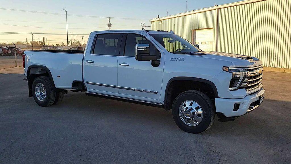 new 2026 Chevrolet Silverado 3500 car, priced at $92,970