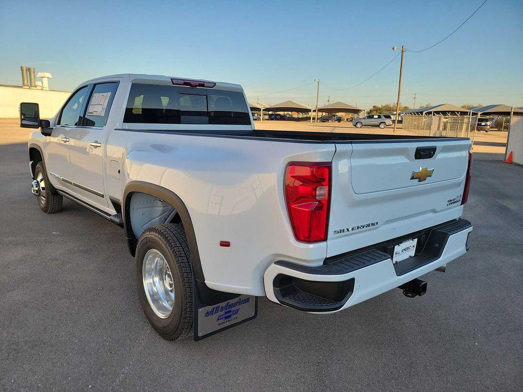 new 2026 Chevrolet Silverado 3500 car, priced at $92,970