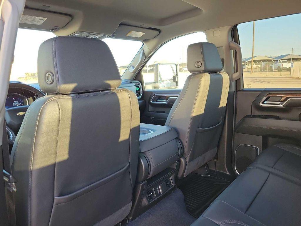 used 2025 Chevrolet Silverado 3500 car, priced at $69,500