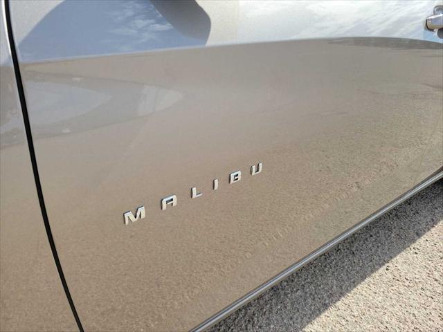 new 2025 Chevrolet Malibu car, priced at $30,345