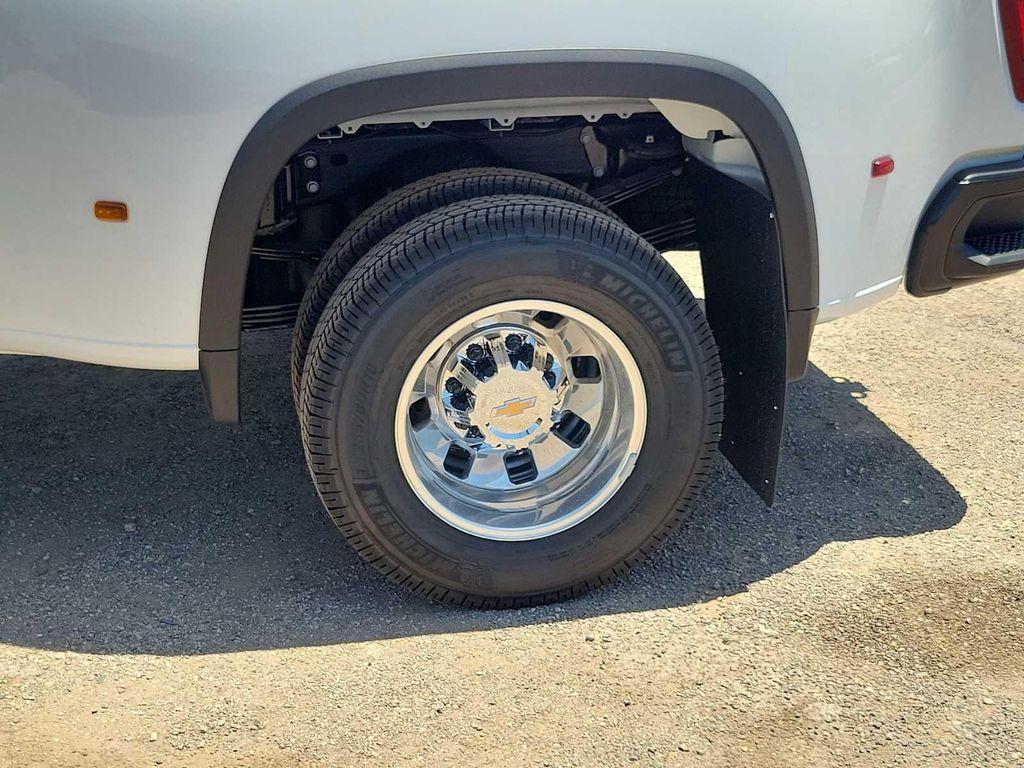 new 2025 Chevrolet Silverado 3500 car, priced at $70,385
