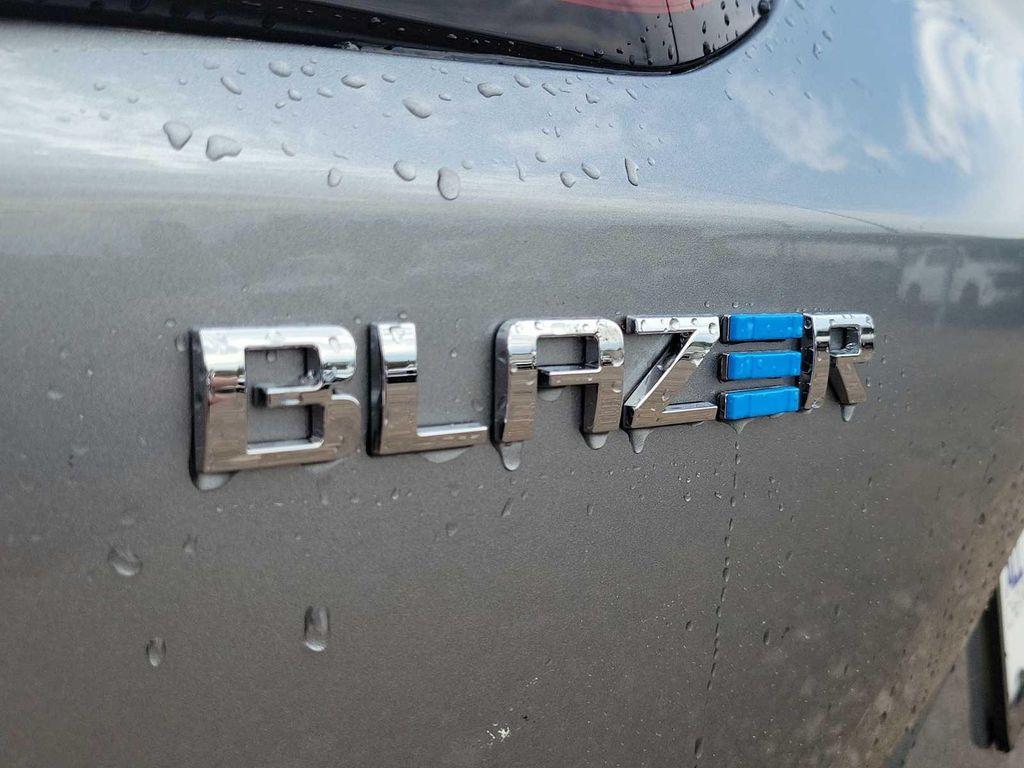 new 2025 Chevrolet Blazer EV car, priced at $39,595