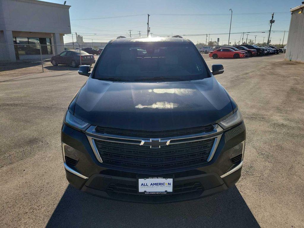 used 2024 Chevrolet Traverse car, priced at $33,500