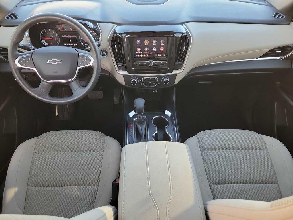 used 2024 Chevrolet Traverse car, priced at $33,500