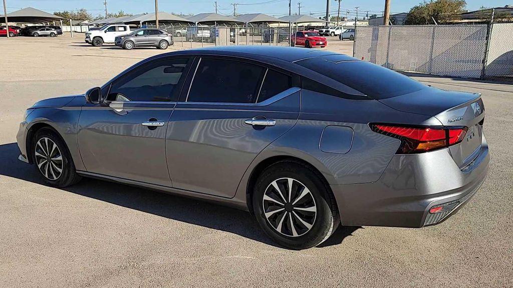 used 2022 Nissan Altima car, priced at $21,500