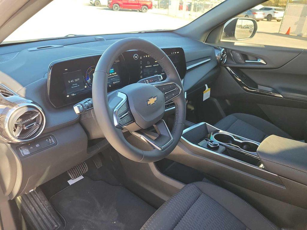 new 2026 Chevrolet Equinox car, priced at $30,495