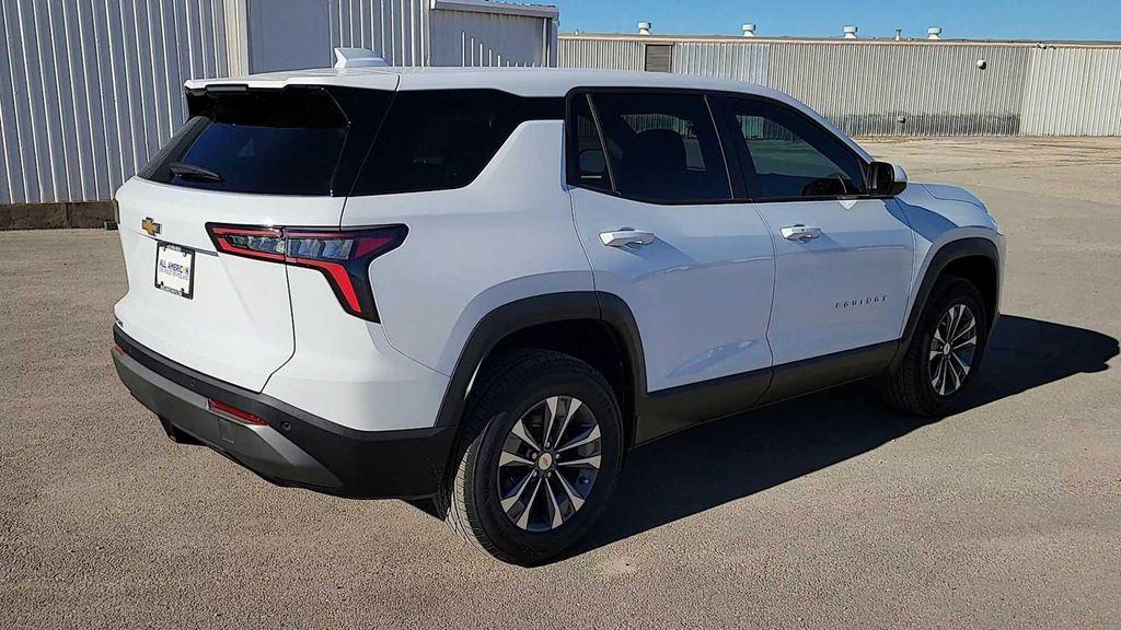 new 2026 Chevrolet Equinox car, priced at $30,495