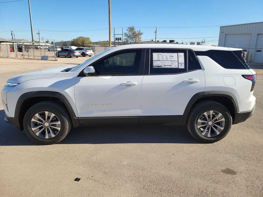 new 2026 Chevrolet Equinox car, priced at $30,495