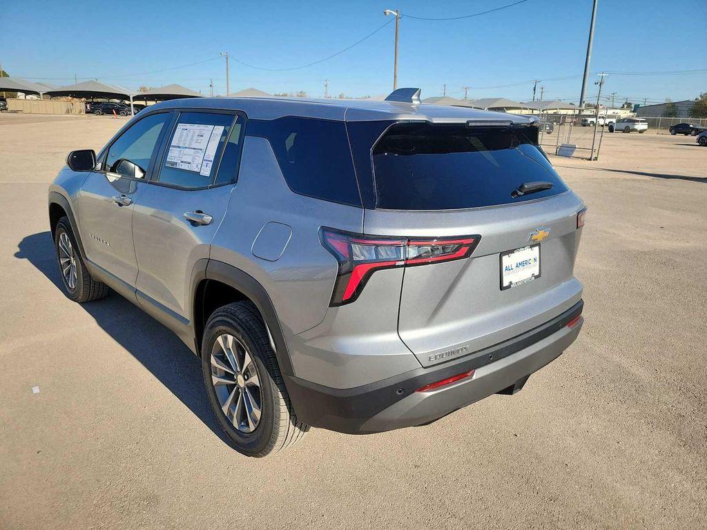 new 2026 Chevrolet Equinox car, priced at $30,495
