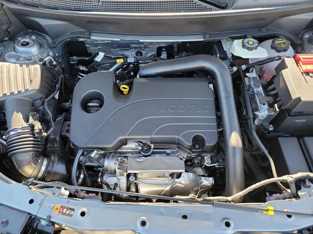 new 2026 Chevrolet Equinox car, priced at $30,495