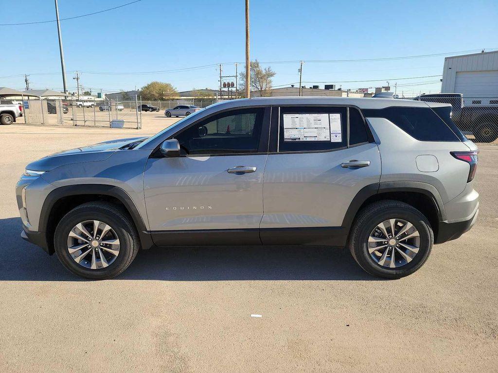 new 2026 Chevrolet Equinox car, priced at $30,495