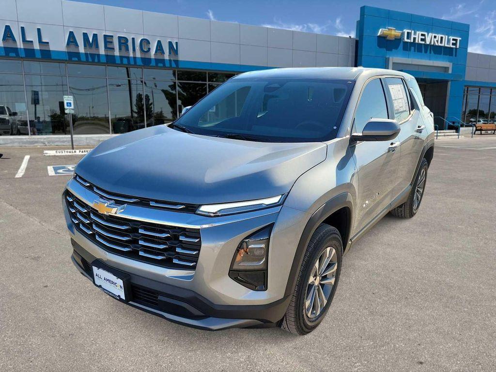 new 2026 Chevrolet Equinox car, priced at $30,495