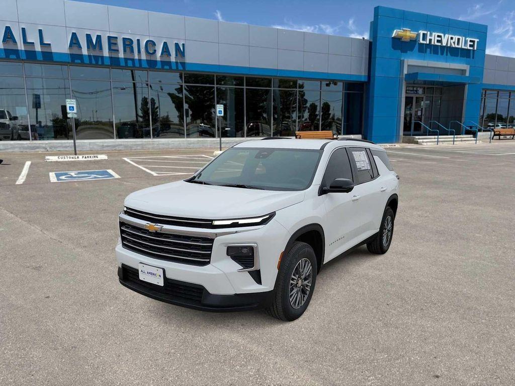 new 2026 Chevrolet Traverse car, priced at $43,920