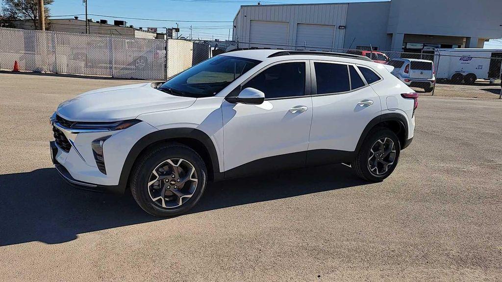 new 2026 Chevrolet Trax car, priced at $25,090