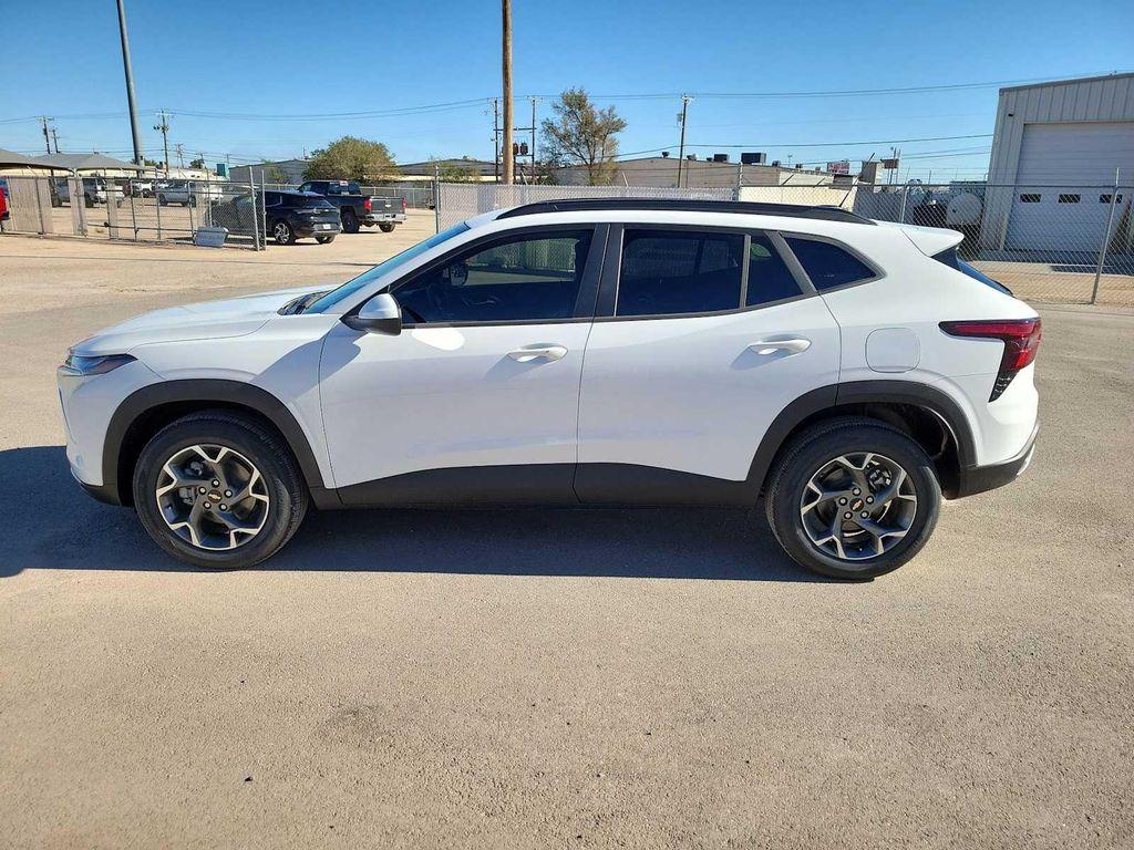 new 2026 Chevrolet Trax car, priced at $25,090