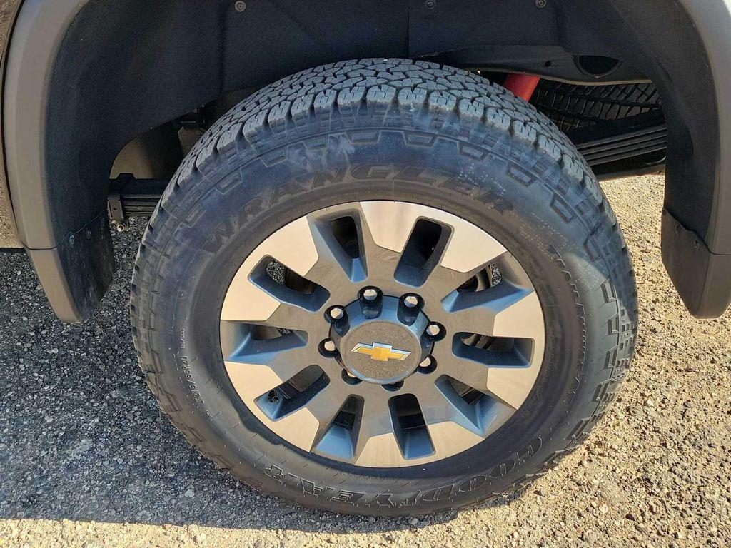 new 2025 Chevrolet Silverado 2500 car, priced at $76,215