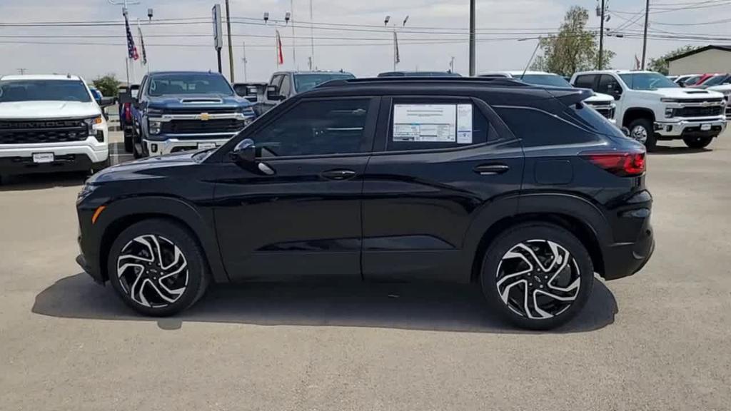 new 2026 Chevrolet TrailBlazer car, priced at $33,270