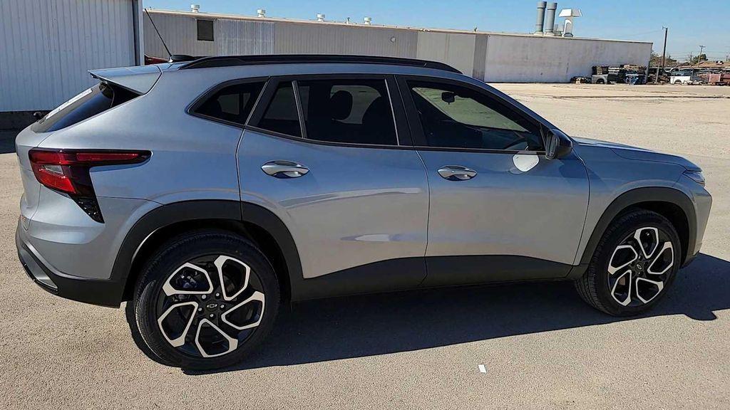 new 2025 Chevrolet Trax car, priced at $26,690