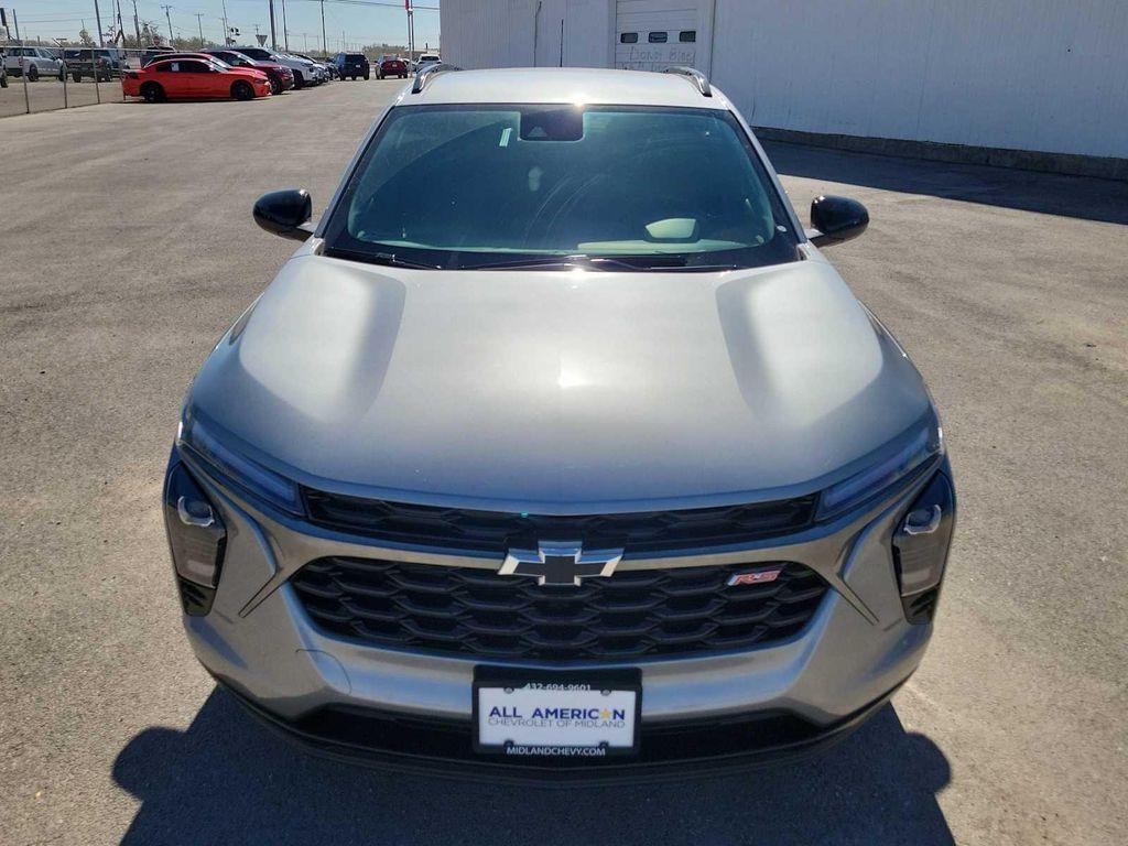 new 2025 Chevrolet Trax car, priced at $26,690