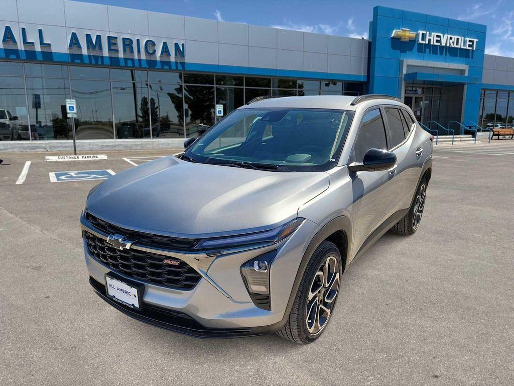 new 2025 Chevrolet Trax car, priced at $26,690