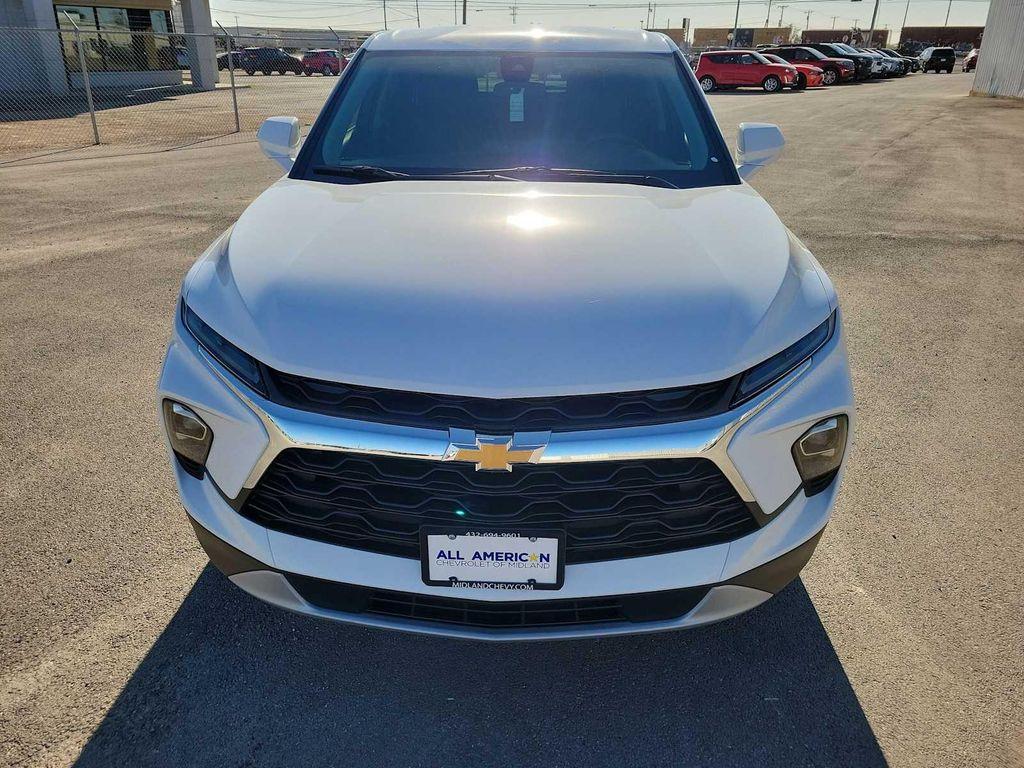 new 2026 Chevrolet Blazer car, priced at $36,470