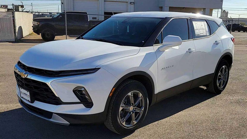 new 2026 Chevrolet Blazer car, priced at $36,470