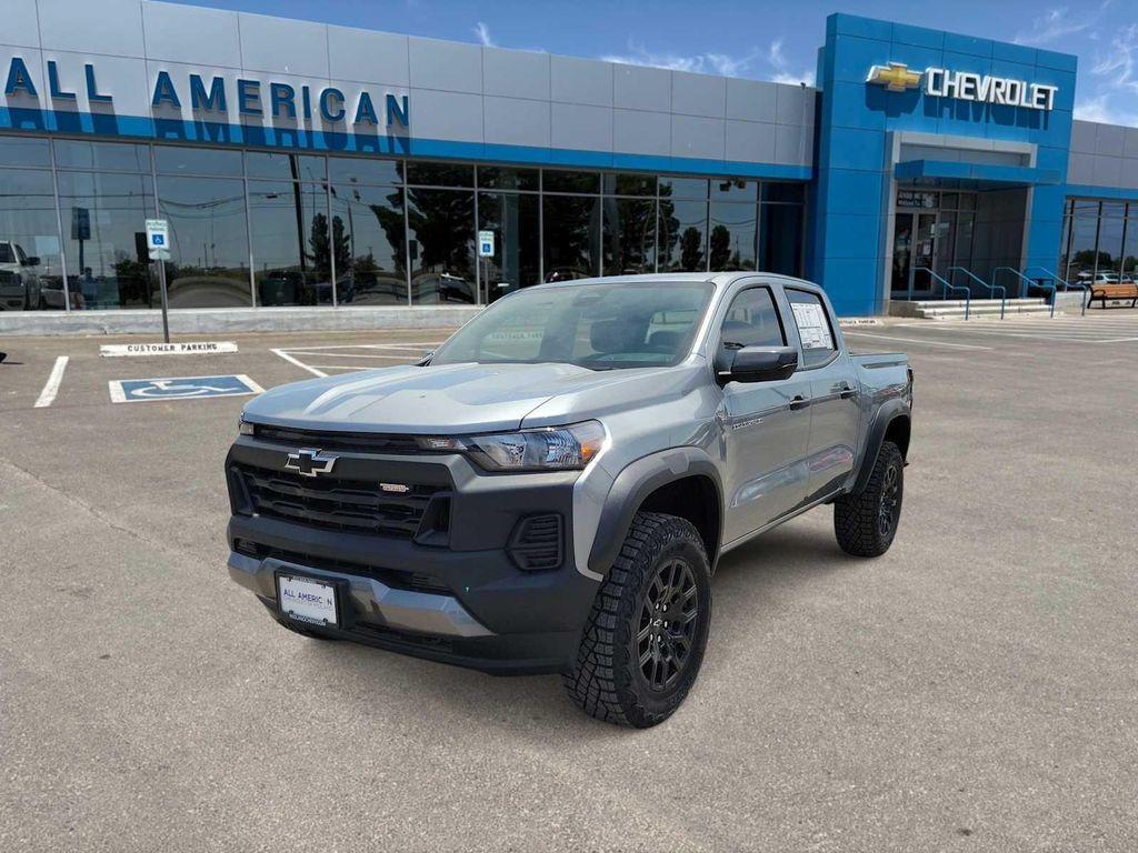 new 2025 Chevrolet Colorado car, priced at $44,515