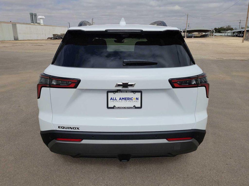 new 2026 Chevrolet Equinox car, priced at $36,030