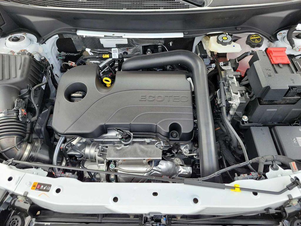 new 2026 Chevrolet Equinox car, priced at $36,030