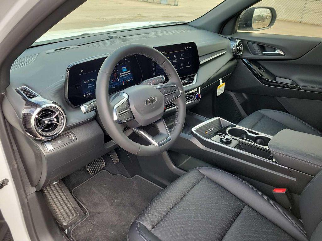new 2026 Chevrolet Equinox car, priced at $36,030