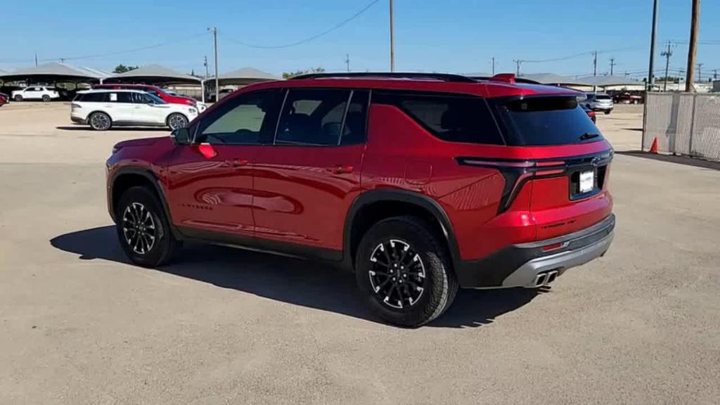 used 2025 Chevrolet Traverse car, priced at $50,500