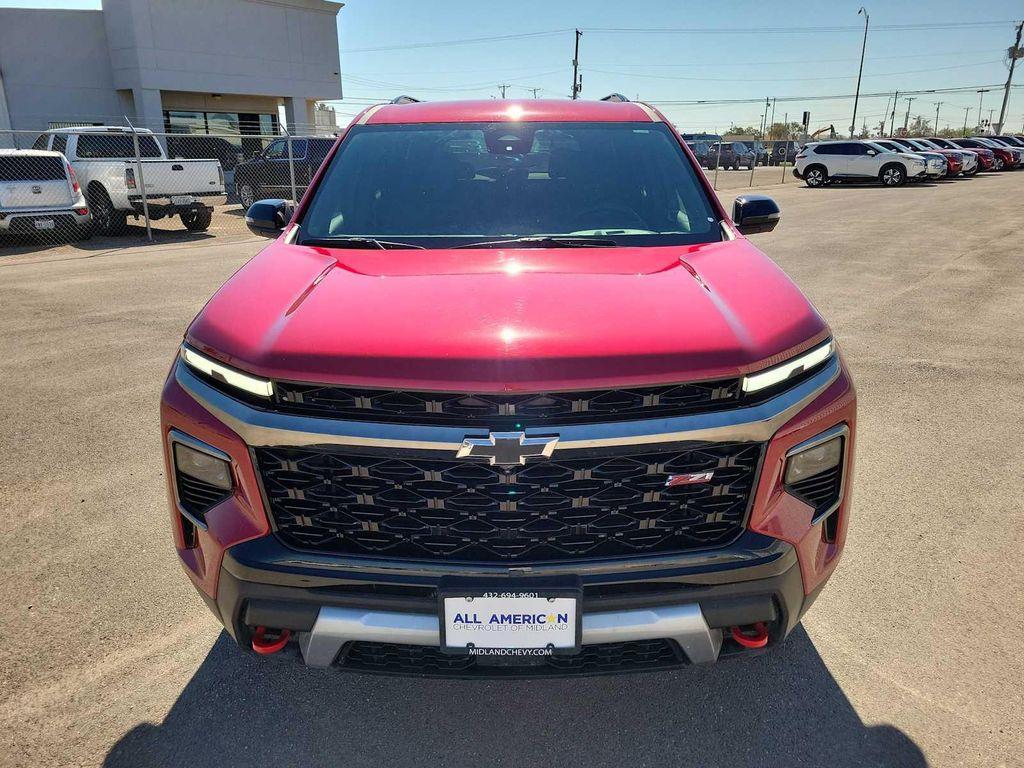 used 2025 Chevrolet Traverse car, priced at $50,500
