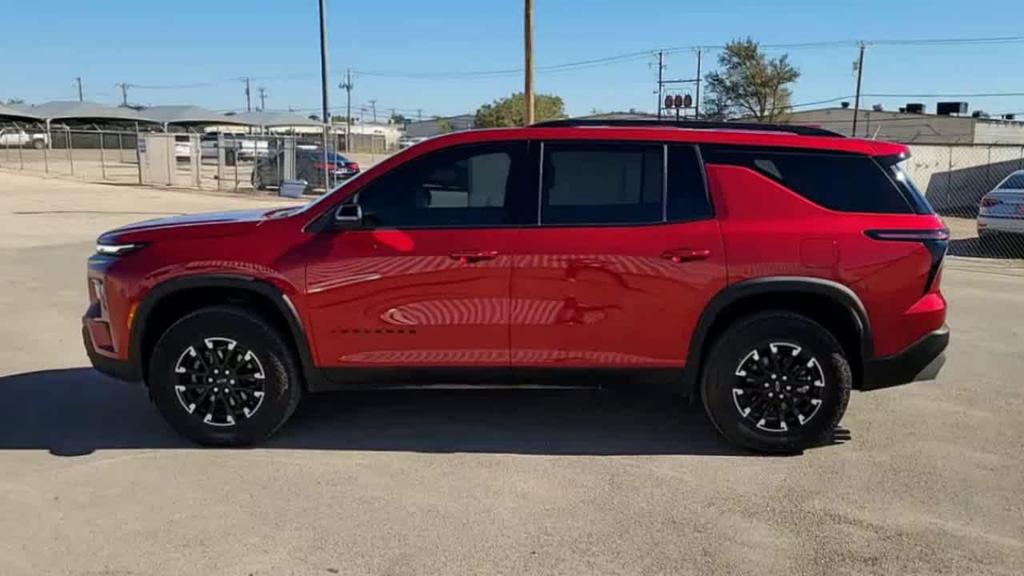used 2025 Chevrolet Traverse car, priced at $50,500