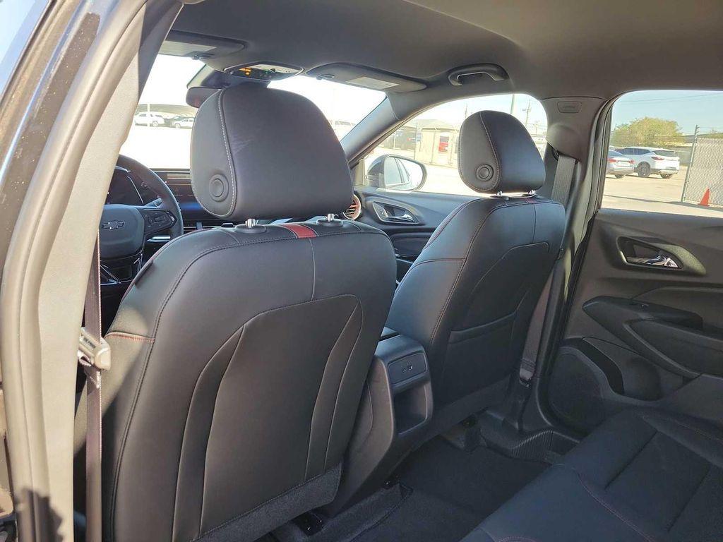 new 2025 Chevrolet Trax car, priced at $26,690