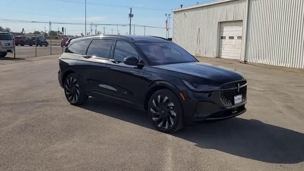 used 2024 Lincoln Nautilus car, priced at $56,000