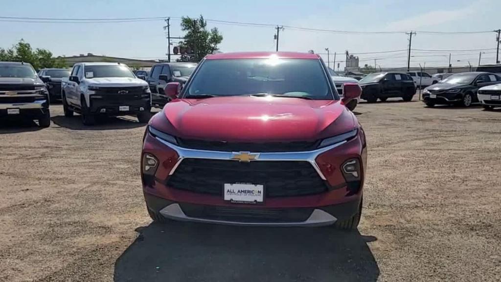 new 2025 Chevrolet Blazer car, priced at $37,715