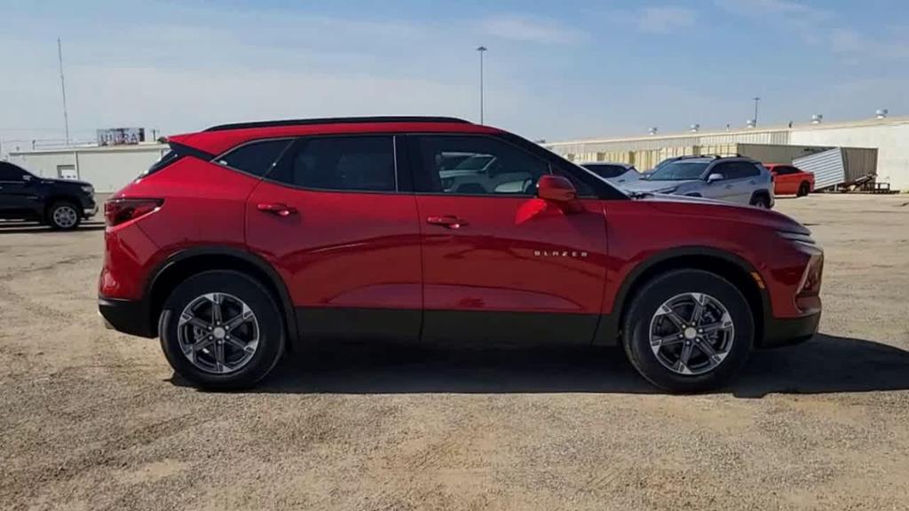 new 2025 Chevrolet Blazer car, priced at $37,715
