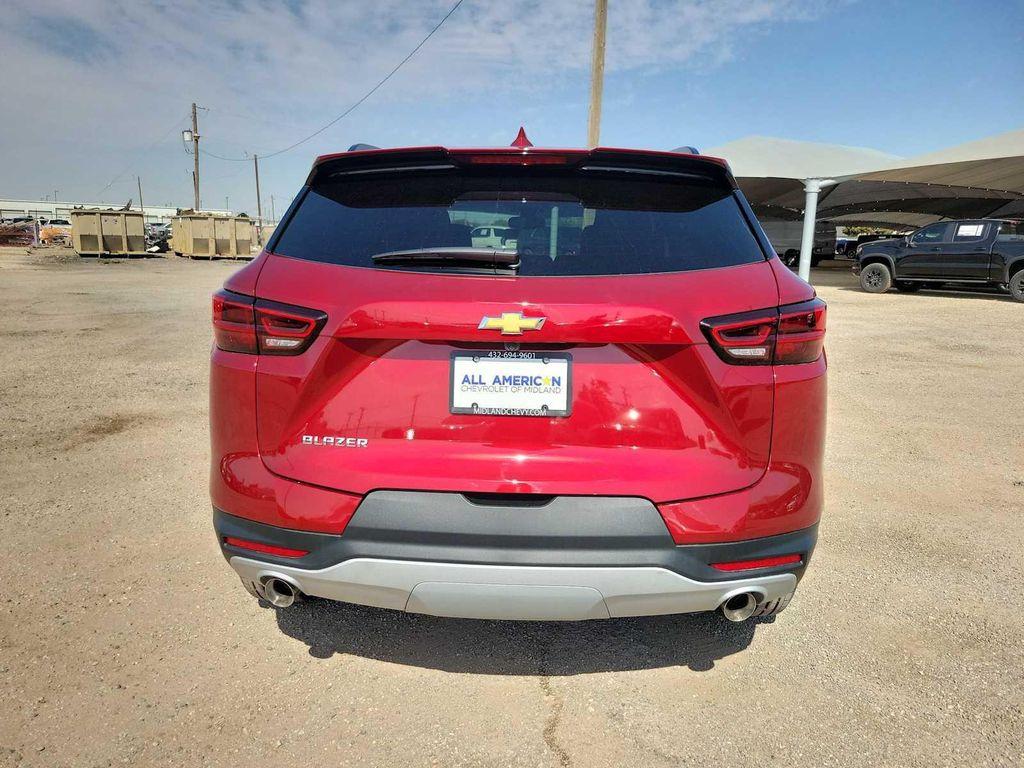 new 2025 Chevrolet Blazer car, priced at $37,715