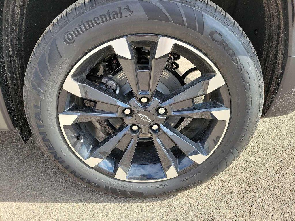 new 2026 Chevrolet Equinox car, priced at $37,840