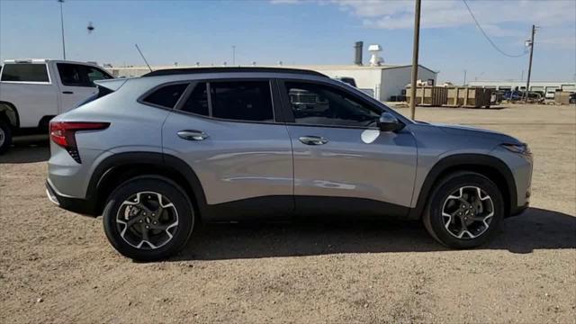 new 2025 Chevrolet Trax car, priced at $24,985